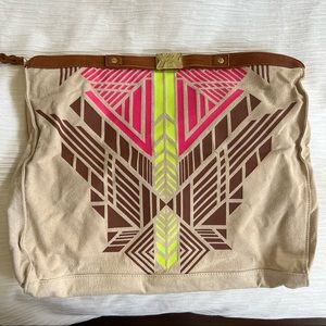 Cynthia Vincent Large Clutch